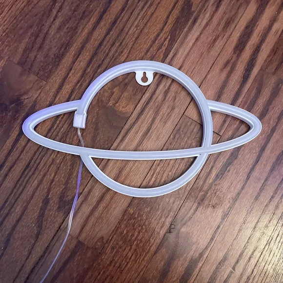 Planet LED sign - Picture 3 of 3